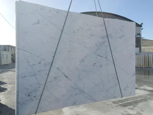 Statuarietto marble