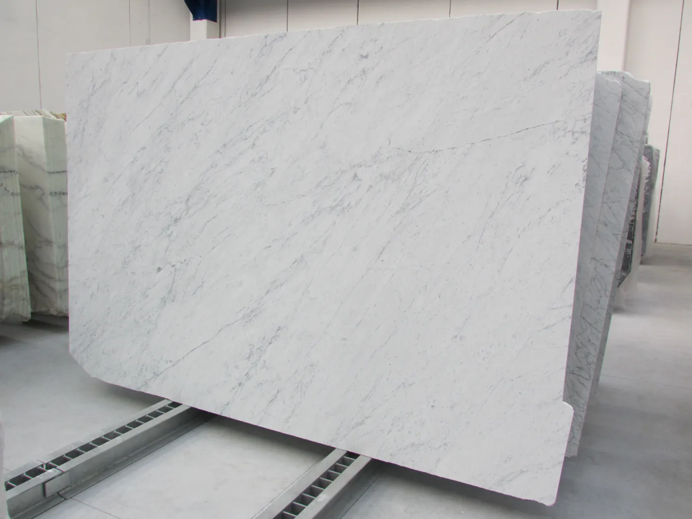 Statuarietto мрамор, деталь поверхности – Marmi di Carrara – светло-серый, серый (19)
