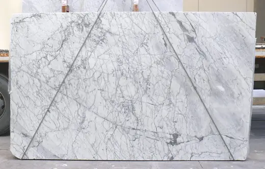 Statuarietto marmo, superficie di lastra – Marmi di Carrara – grigio chiaro, avorio (29)