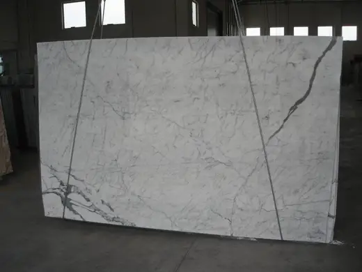 Statuarietto marbre, surface de dalle – Marmi di Carrara – gris, noir (49)