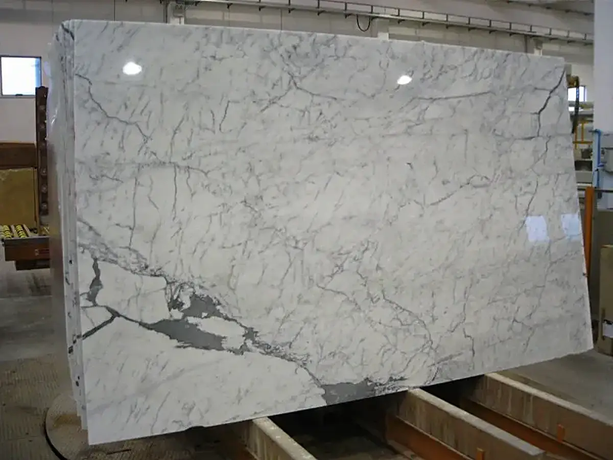Statuarietto marble slab surface – Marmi di Carrara – grey, light grey (50)