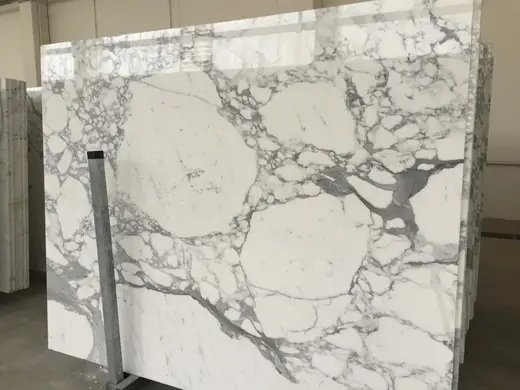 Statuario marbre, surface de dalle – Marmi di Carrara – ivoire, beige (13)