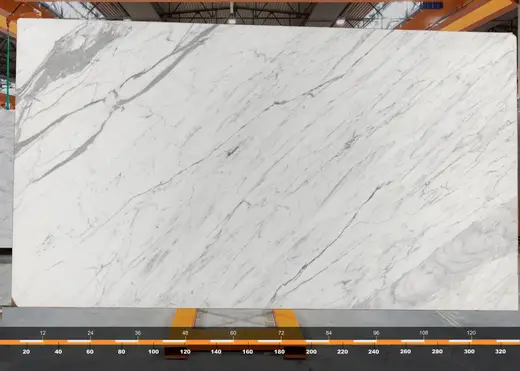 Statuario marbre, surface de dalle – Marmi di Carrara – ivoire, gris clair (20)