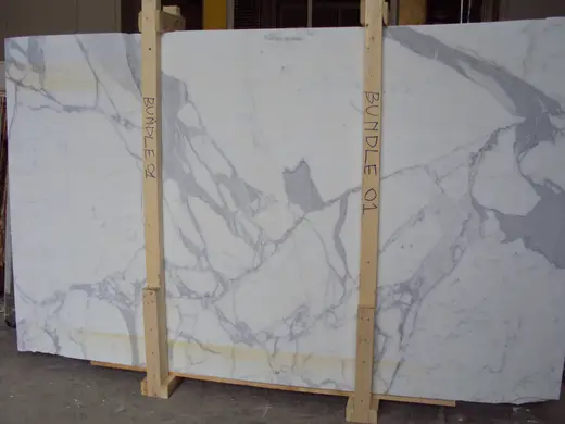 Statuario marbre, surface de dalle – Marmi di Carrara – gris, gris clair (25)