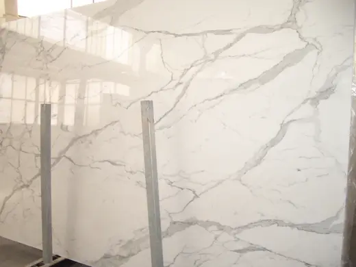 Statuario marbre, surface de dalle – Marmi di Carrara – ivoire, gris clair (47)