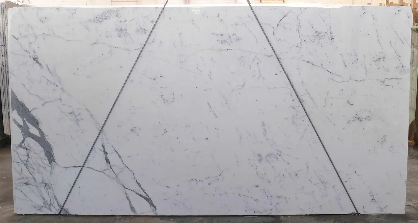 Statuario Extra мрамор, поверхность плиты – Marmi di Carrara – светло-серый, серый (20)