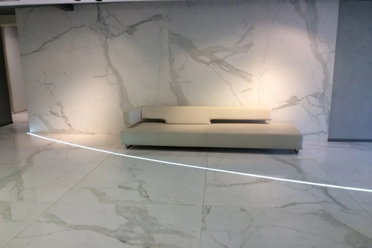Statuario Extra marble flooring – Marmi di Carrara – grey, green (38)