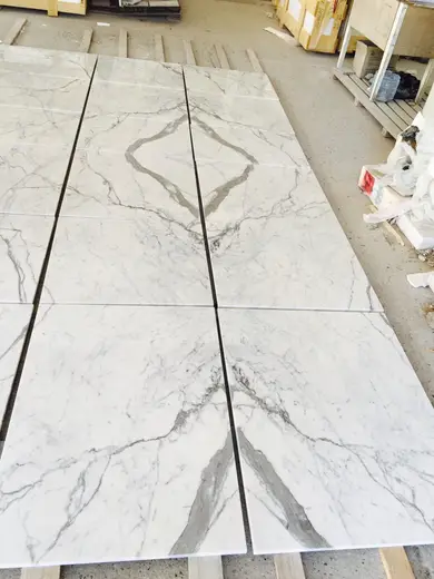 Statuario Extra marble tiles – Marmi di Carrara – white, ivory (4)
