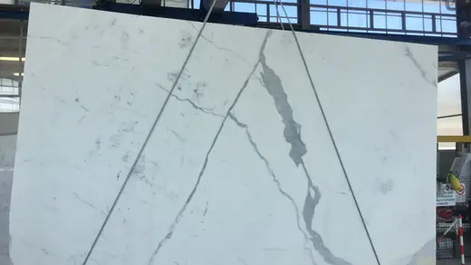 Statuario Extra marble slab surface – Marmi di Carrara – light grey, grey (43)