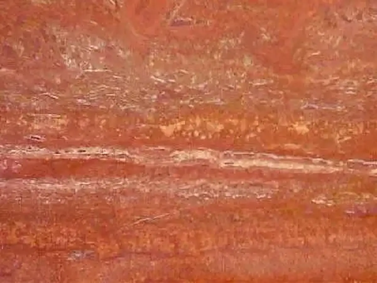 T 108 travertino, muestra pulida – Marmi di Carrara – dorado, rojo óxido (1)
