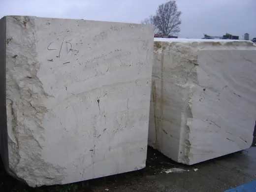 Travertino травертин, поверхность плиты – Marmi di Carrara – серый, антрацитовый (9)