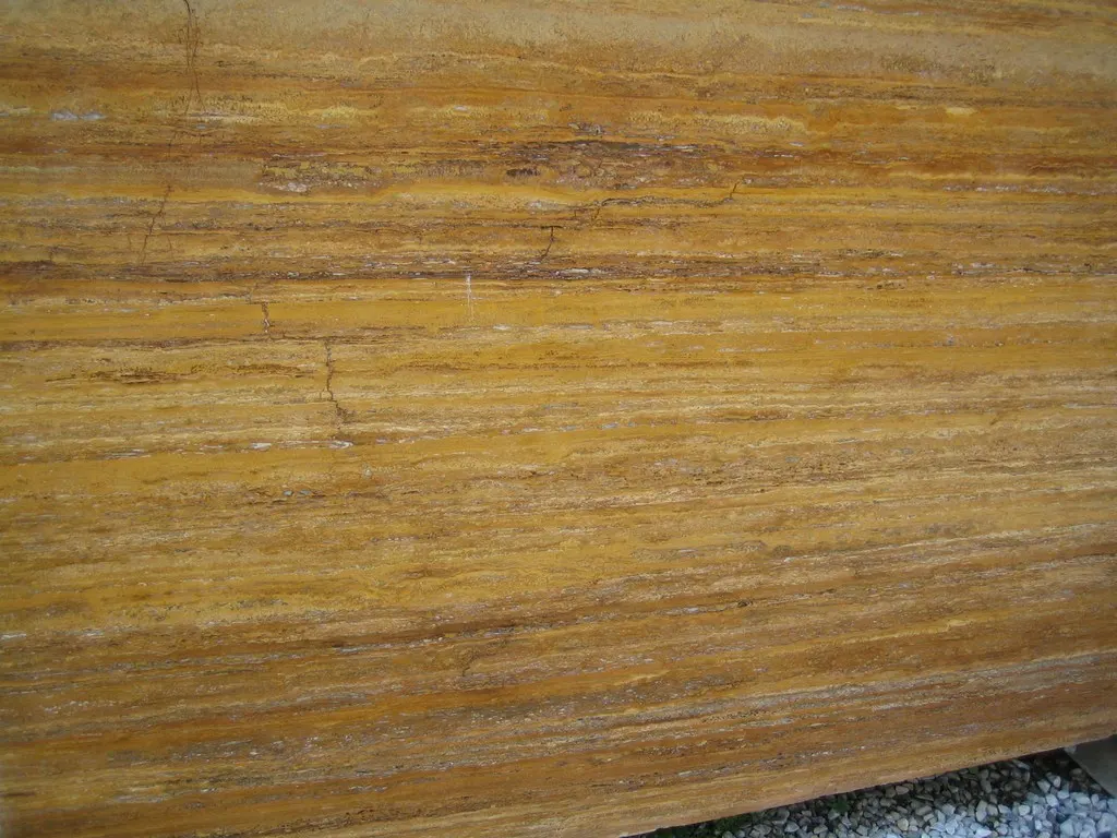 Travertino Giallo marmo, superficie di lastra – Marmi di Carrara – oro, marrone (1)