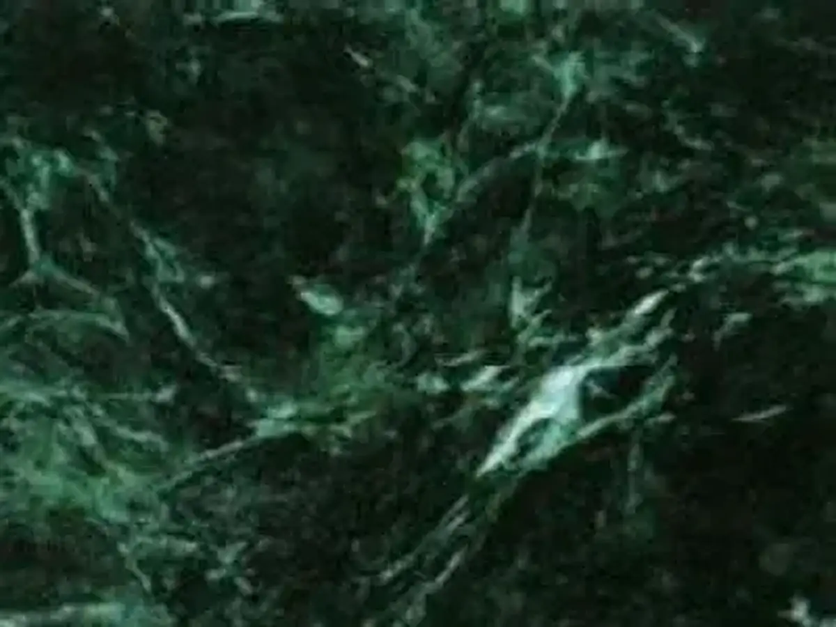 Verde Decalio M 6102 A marbre, échantillon poli – Marmi di Carrara – noir, anthracite (1)