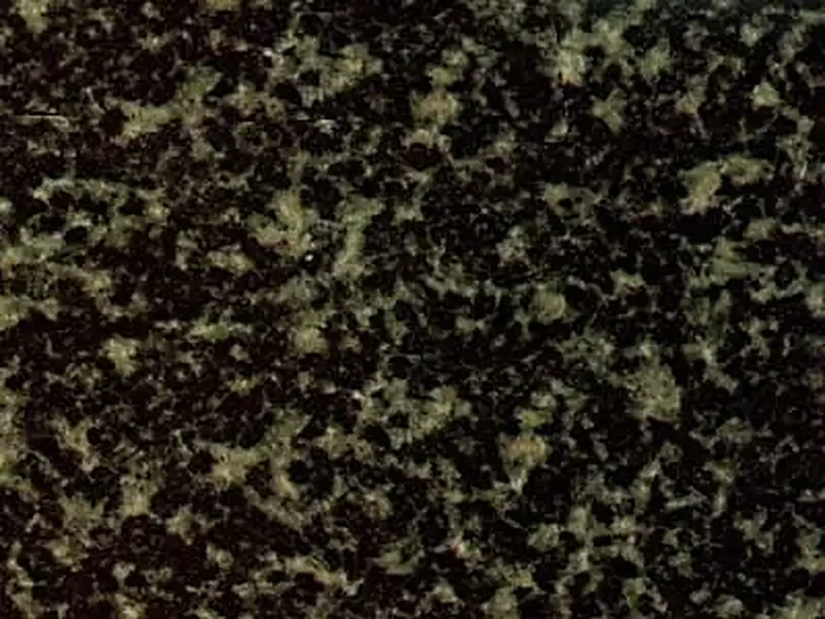 Verde India granito, muestra pulida – Marmi di Carrara – negro, antracita (1)