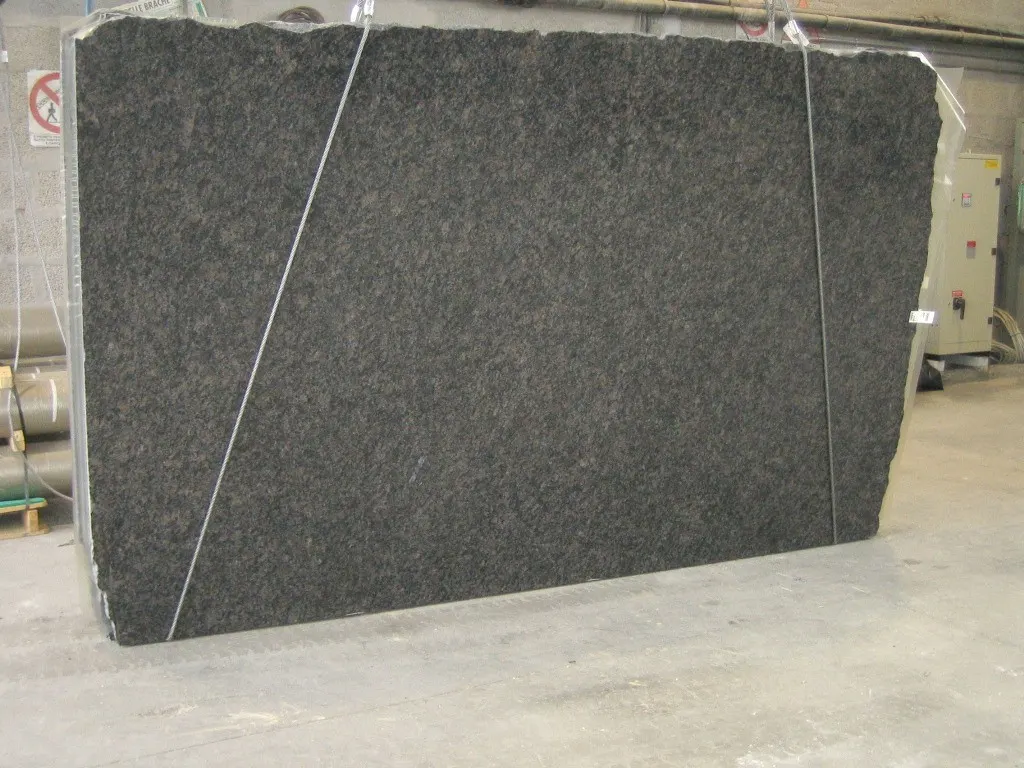 Zaphire Brown Marmor, Plattenoberfläche – Marmi di Carrara – anthrazit, hellgrau (1)